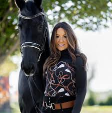Novella The Derby