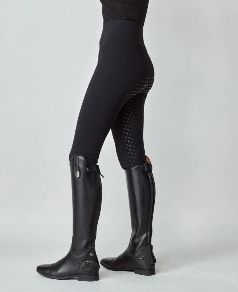 YAGYA Compression Pull-On Breeches Black