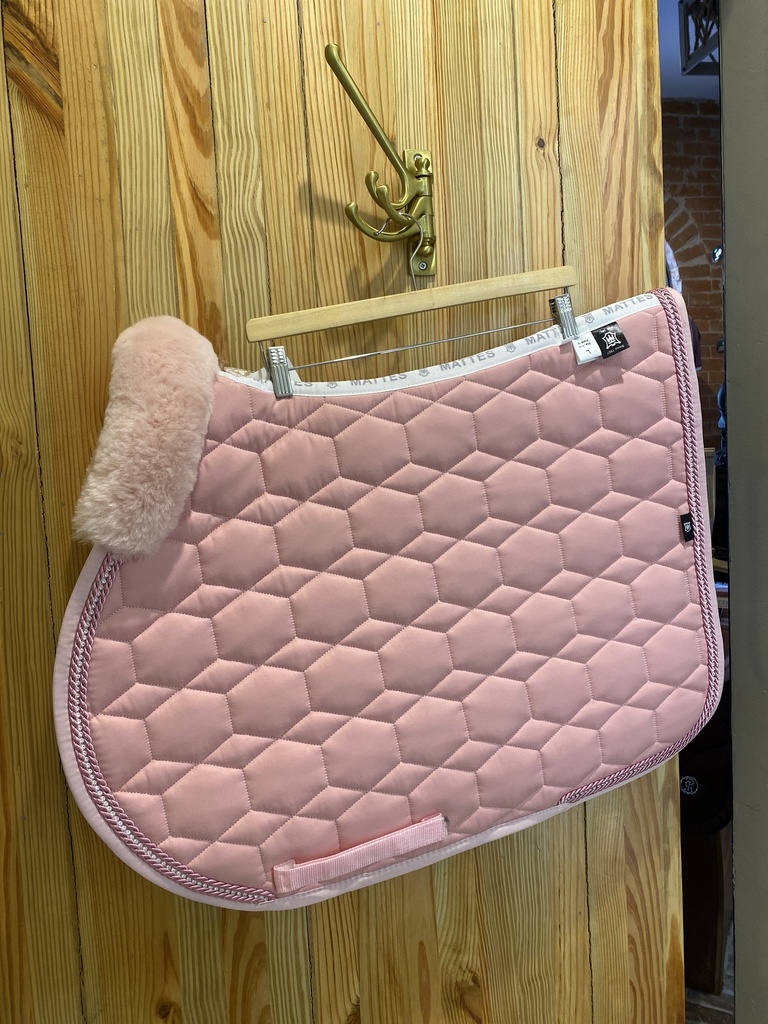 EA MATTES Deluxe+ Pink Crystal Sheepskin Jump Saddle Pad
