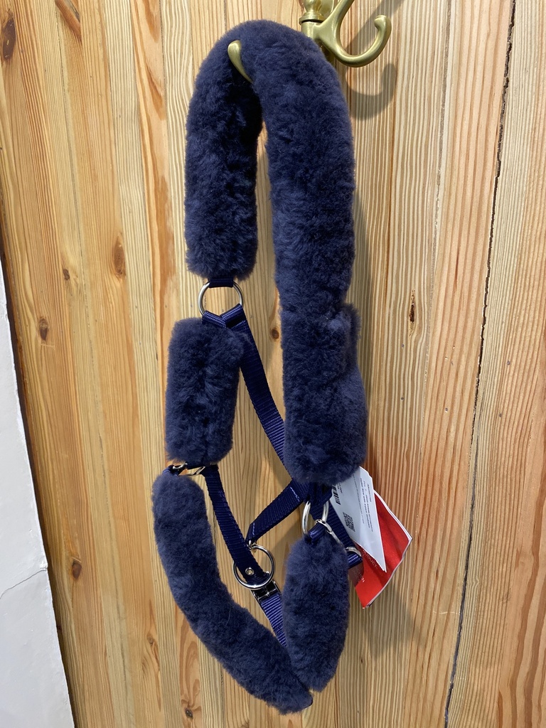 EA MATTES Sheepskin Shipping Halter