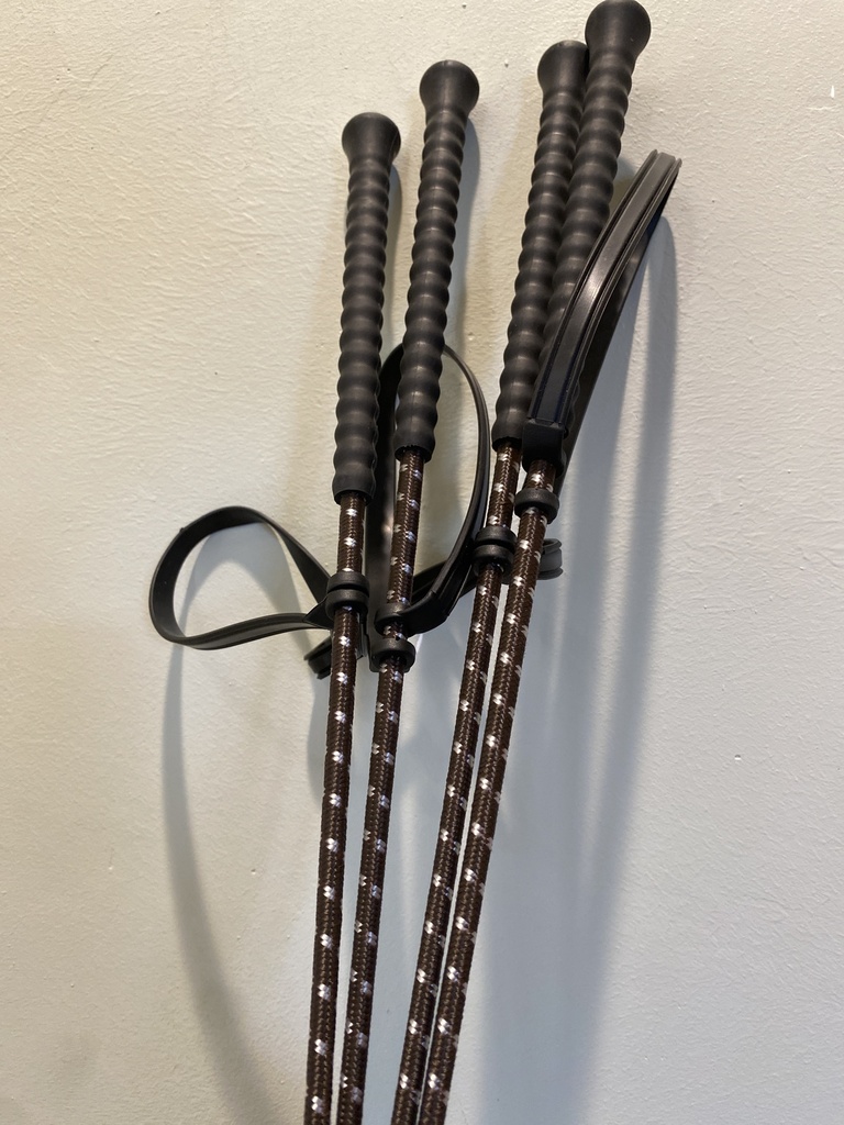 Woven Nylon cover, Rubber handle, wrist loop 24”