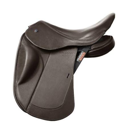 Stübben REVsport Saddle 17.5" Jumping and Dressage flaps